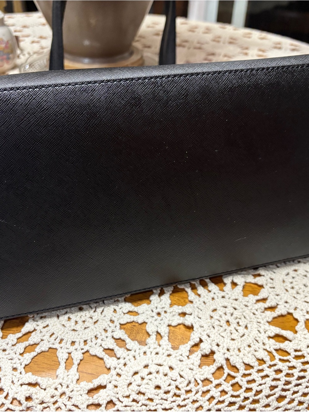 Michael Kors Jet Set Large Black Saffiano Leather Work Tote Gold Hardware - Picture 8 of 9
